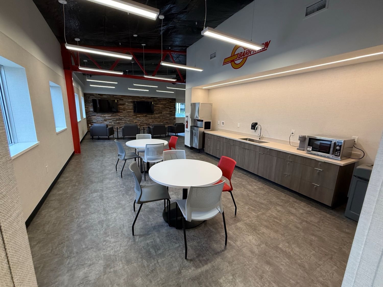 Barr-Nunn Shippensburg, PA truck terminal driver lounge kitchen area