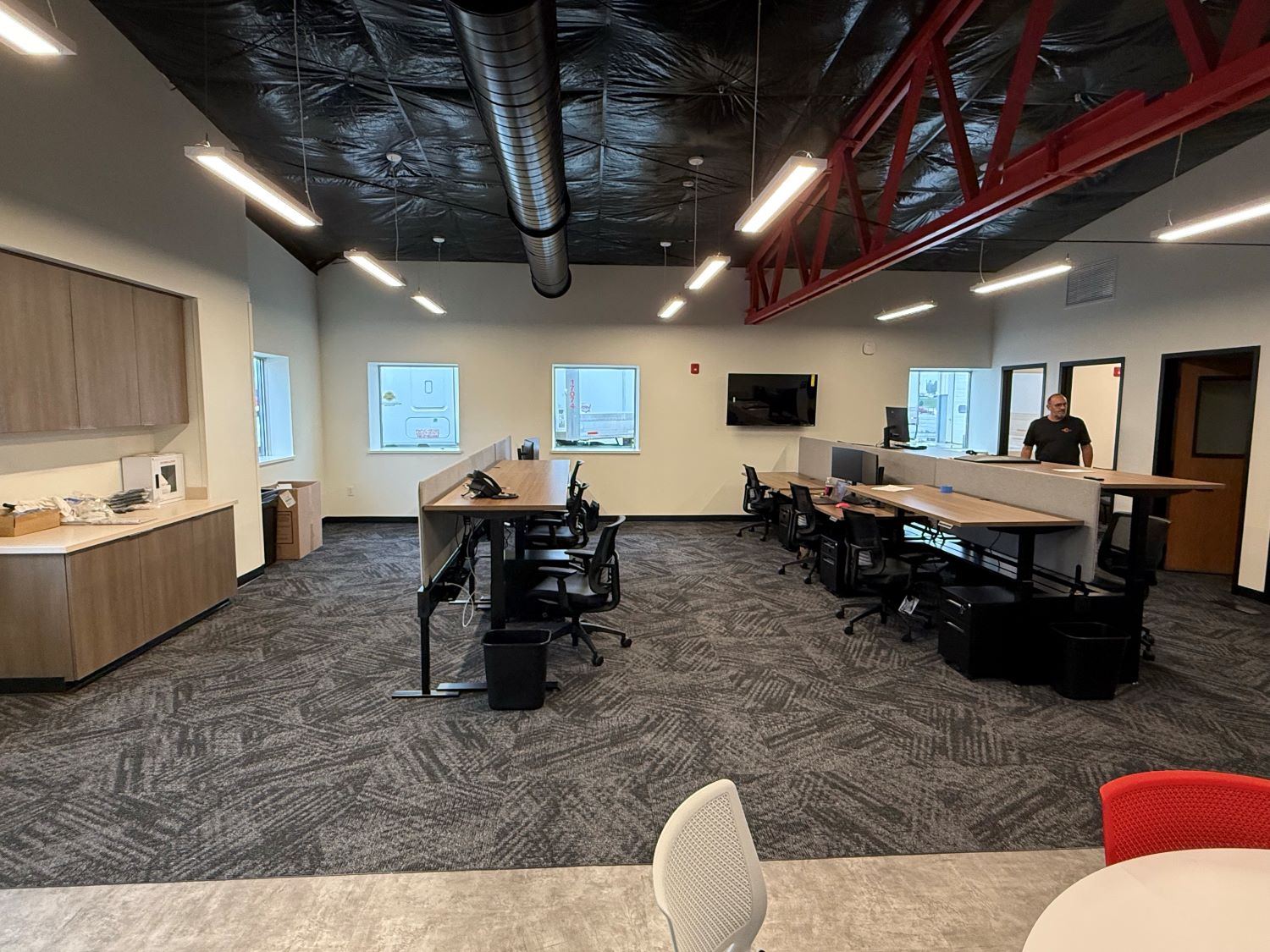 Barr-Nunn Shippensburg, PA truck terminal building showing office desks